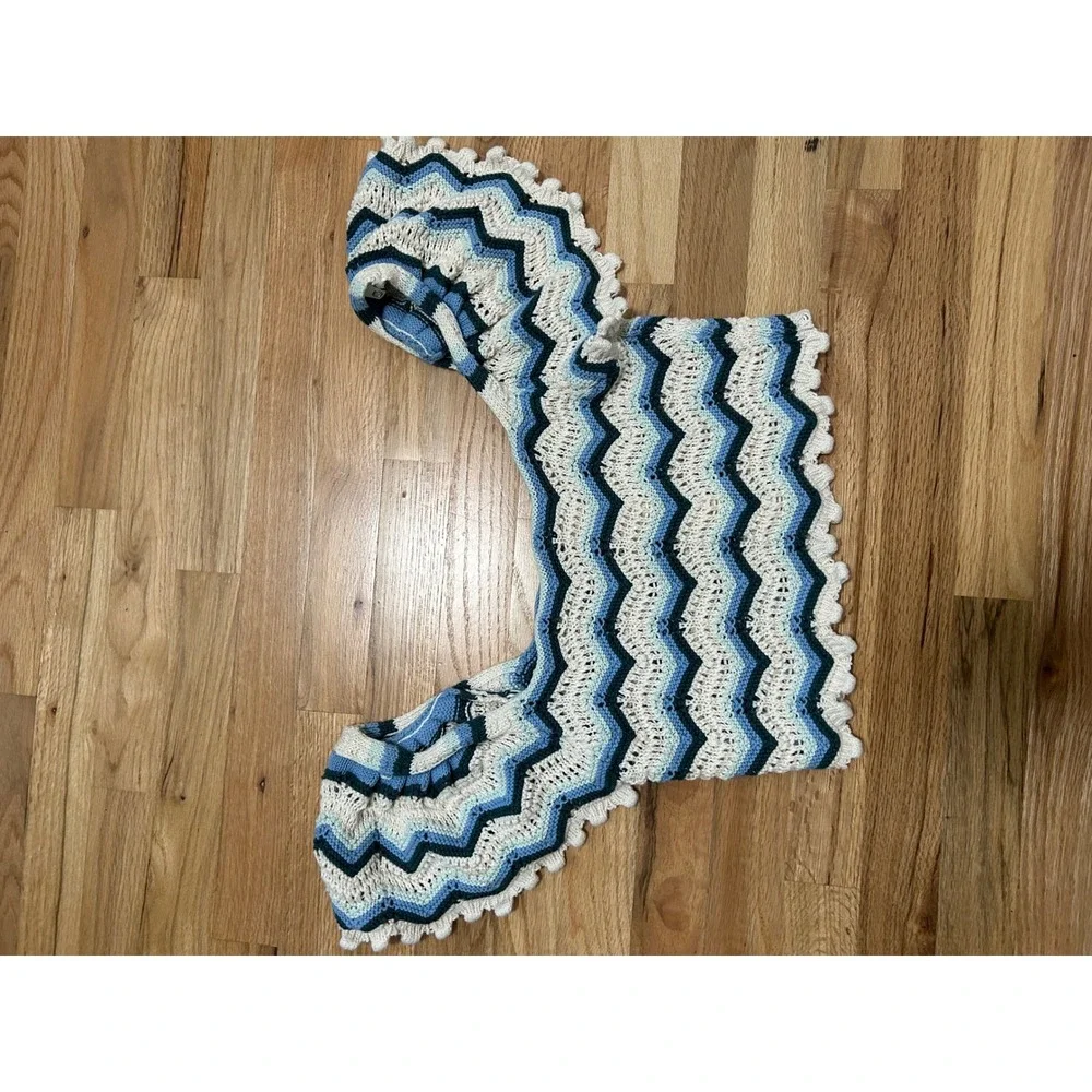 Zara Chevron Crochet Crop Top Womens Med Blue Cream Boho Zigzag Hippie